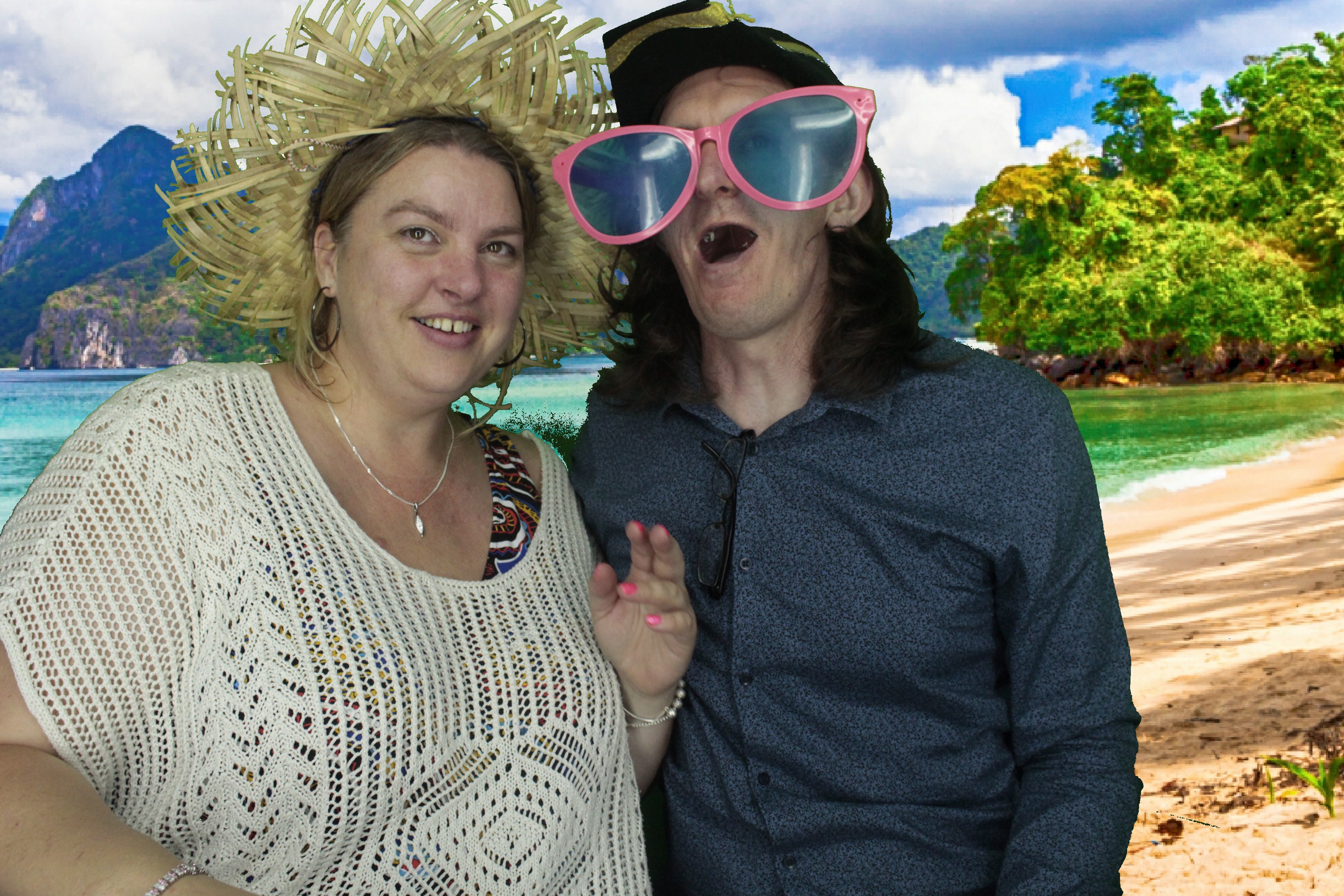 Mr & Mrs McIlvaney | View more photos from the event at gallery.myphotoboothexperience.co.uk/u/MyPhotoBoothExperienceLtd/Mr-Mrs-McIlvaney